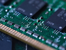 記憶體沒戲了？00981A四天清空群聯、狂買信驊上百張！看懂經理人的「避險劇本」：台股下一波資金往哪走？